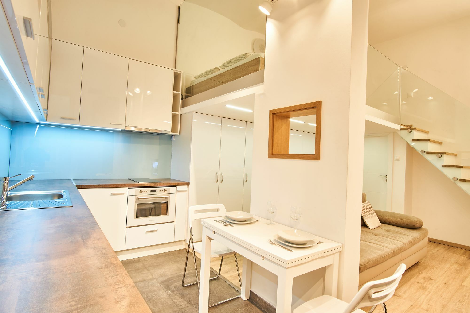 V27 Apartment | Hostaid Budapest Exterior photo