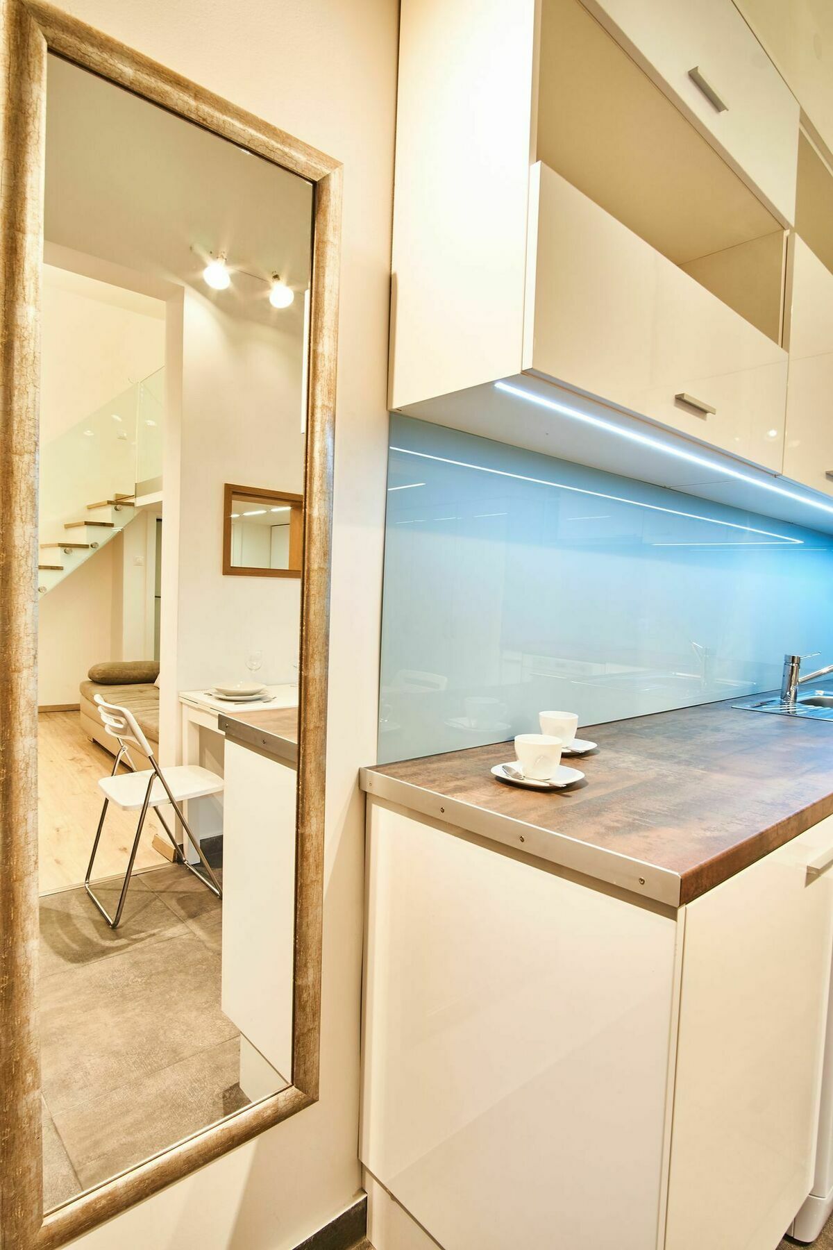 V27 Apartment | Hostaid Budapest Exterior photo